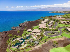 Exterior - Complete Remodel Stunning Ocean Views Discount of Golf (Waikoloa)
