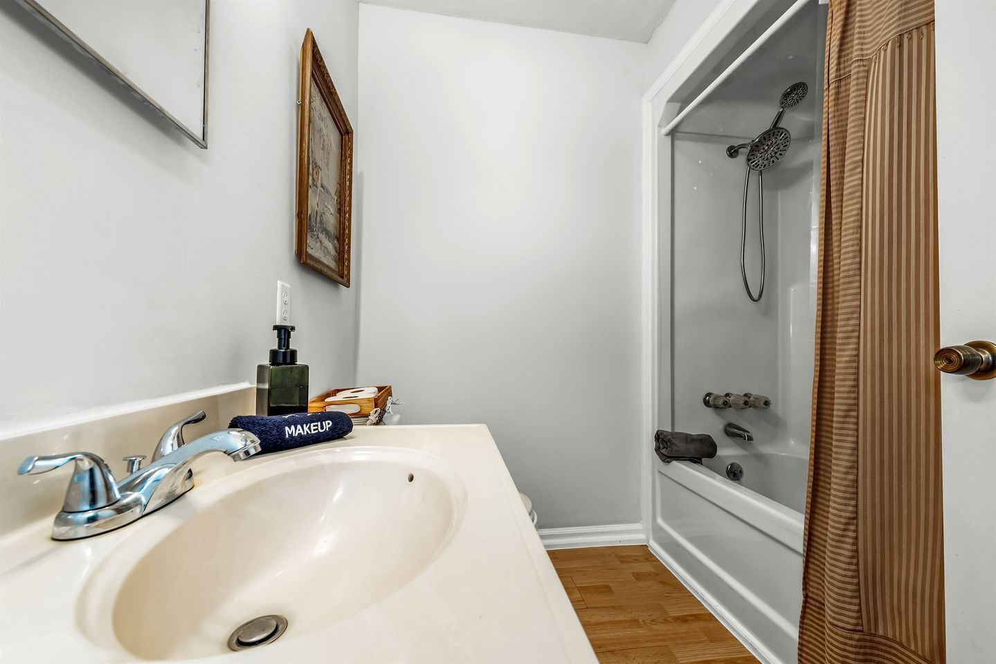 Hair dryer, towels