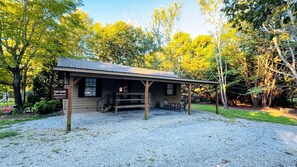 Property grounds - Serene Countryside Cabin Surrounded by Nature in Mentone, Alabama (Mentone)