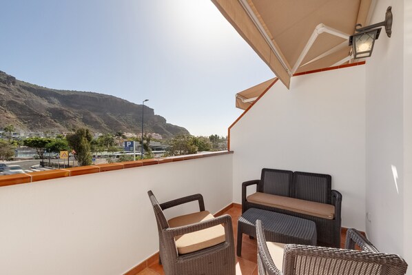 Property grounds - Vacation Studio 'Estrella' with Mountain View, Wi-Fi and Air Conditioning (Puerto de Mogán)