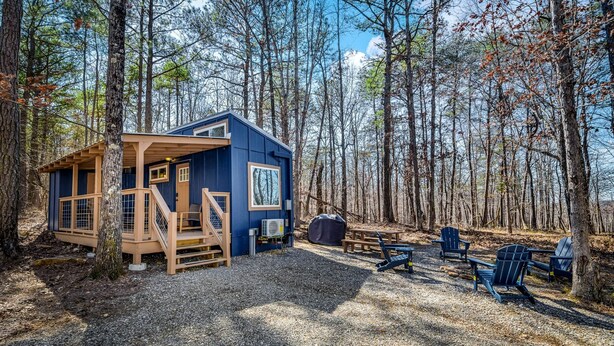Unclassified image, 1 of 36, button - Relaxing Tiny House Surrounded by Trees for a Peaceful Escape in Nature in Mentone, Alabama (Mentone)