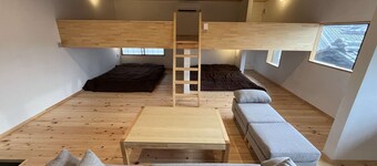 Old-style inn Hinataya