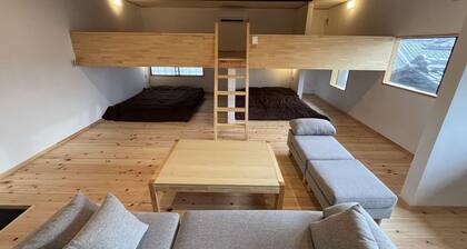 Old-style inn Hinataya