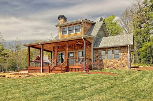 Stunning Cottage Rental Ideal for a Family to Go Glamping in Georgia