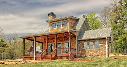 Stunning Cottage Rental Ideal for a Family to Go Glamping in Georgia