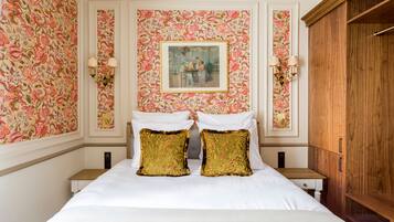 Literie hypoallergénique, surmatelas, coffres-forts dans les chambres