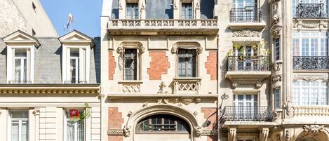 Facciata della struttura