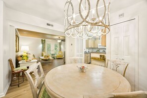 Dining - New Listing: 2/2 Blocks from Beach, Near Mayo (Sawgrass)