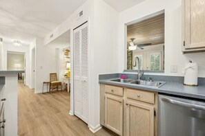 Interior - New Listing: 2/2 Blocks from Beach, Near Mayo (Sawgrass)