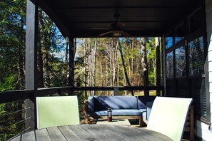 Unclassified image, 2 of 37, button - Outstanding Cottage with Stunning Sights in Monteagle, Tennessee (Monteagle)