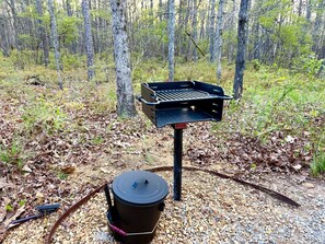 Property grounds - Peaceful Secluded Cabin with Hot Tub and Fantastic Views of the Surrounding Woods in Mentone, Alabama (Mentone)