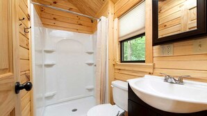Unclassified image, 5 of 11, button - Cozy Cabin with Hot Tub and Beautiful Views of Cool Springs Lake for an Unforgettable Experience in Virginia (Spotsylvania)