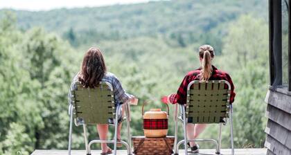 Secluded Waterfront Bell Tent with Picnic Space in Saint Croix Falls, Wisconsin