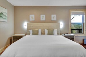 4 habitaciones, escritorio, tabla de planchar con plancha y wifi 