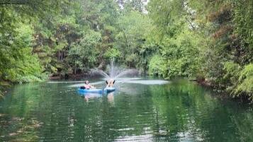 Divers