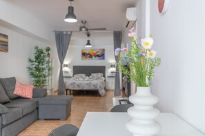 Interior - Vacation Studio 'Vv Ancla' with Mountain View, Wi-Fi and Air Conditioning (Puerto de Mogán)