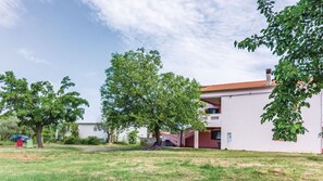 Esterni