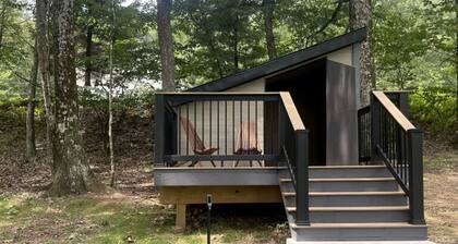 Quaint Cabin Perfect for a Relaxing Escape in Pennsylvania