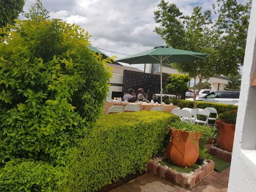 Apelles Palace Guest House - Staycation