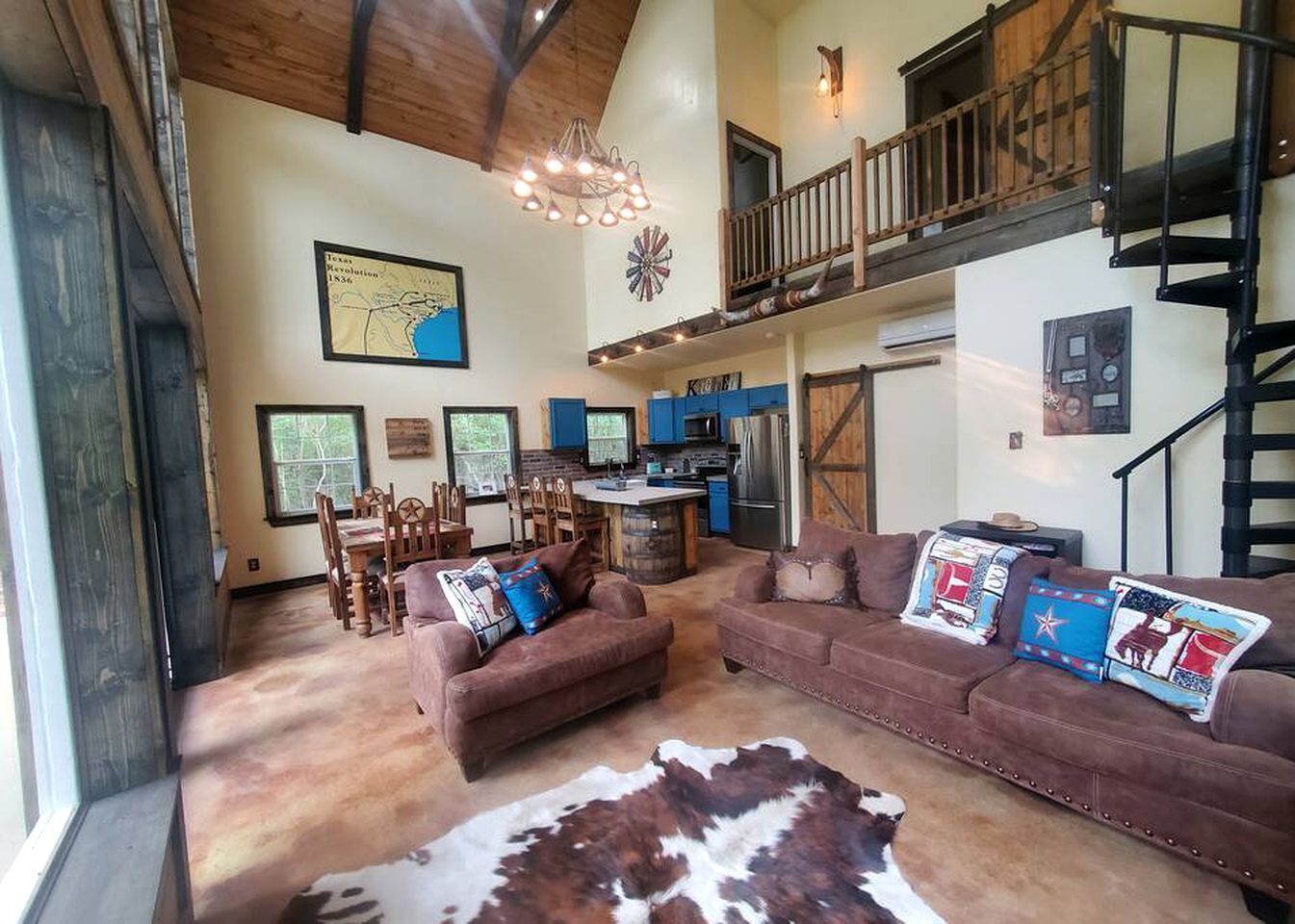 TV, fireplace, DVD player