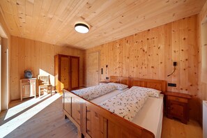 3 quartos, Wi-Fi, roupa de cama