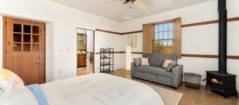 Scenic Desert Ranch Casita with Private Terraces near Saguaro National Park – Marana, Arizona