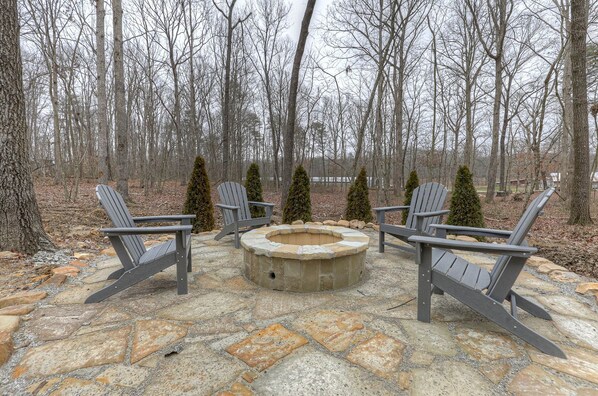 Tina de hidromasaje al aire libre