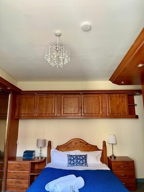 4 chambres, accès Internet, draps fournis