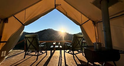 Incredible Tented Cabin with Fantastic Vistas in Conner, Montana