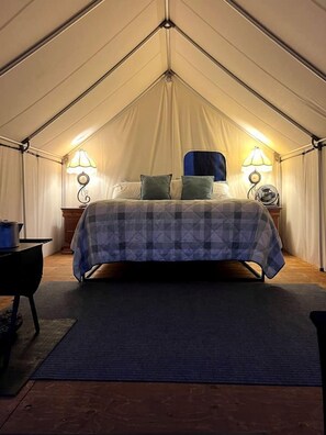 1 habitación, wifi y ropa de cama