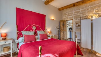 1 chambre, fer et planche Ă repasser, Wi-Fi, draps fournis