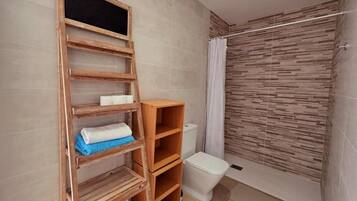 Towels, soap, toilet paper