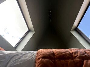 1 habitación, wifi y ropa de cama