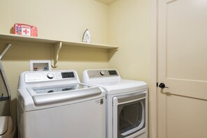 غسيل الملابس