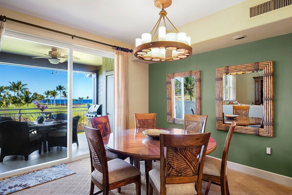 تناول الطعام بالخارج