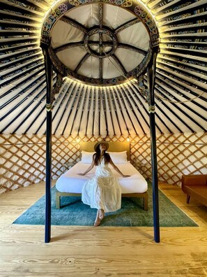 Unclassified image, 3 of 21, button - Secluded Romantic Yurt with Amazing Views in Dripping Springs, Texas (Dripping Springs)