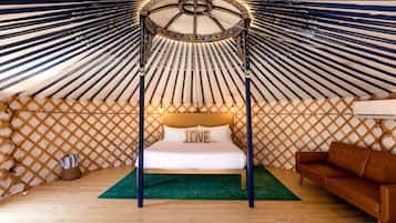 1 slaapkamer, een bureau, wifi, beddengoed
