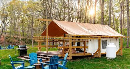 Creekside Family Tent Great to Create New Memories in Saint Croix Falls, Wisconsin