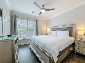 3 sovrum, strykjärn/strykbräda, gratis wi-fi och sängkläder