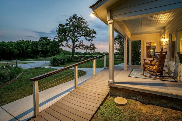 Terrace/patio - Charming Texas Farmhouse Stay with Modern Western Flair near NRS Ranch in Decatur, TX (Decatur)