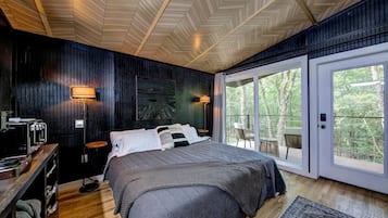4 bedrooms, WiFi, bed sheets