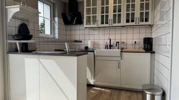 冰箱、烤箱、洗碗机、烤面包机