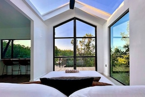 1 chambre, bureau, Wi-Fi, draps fournis