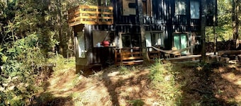 Tranquil Creekside Container with Private Waterfall Near Renaissance Festival | Magnolia, Texas