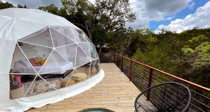Deluxe Glamping Austin, Ideal for a Romantic Vacation in Texas
