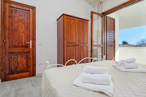 2 Schlafzimmer, Bügeleisen/Bügelbrett, WLAN, Bettwäsche