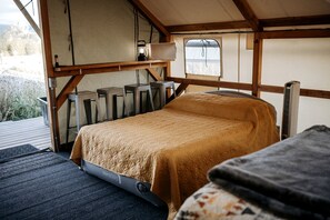 Room - Incredible Safari Tent on a Boutique Glampground for a Fantastic Getaway in Emigrant, Montana (Emigrant)