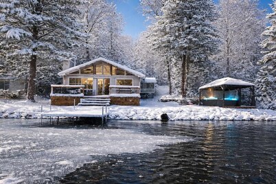 Lake Access | Chalet Le Ptit Leo