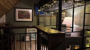 Interior - Mont Orignal | Private Hot Tub | Alpenglow (Lac-Etchemin)