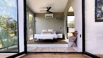 1 slaapkamer, een bureau, wifi, beddengoed